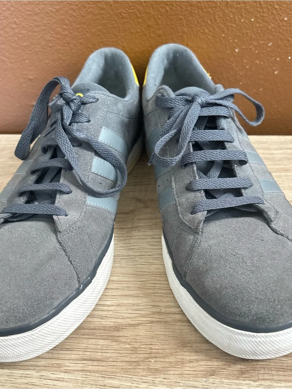 Adidas Neo Comfort Footbed Shoes, Grey and Yellow, Men’s Size 11